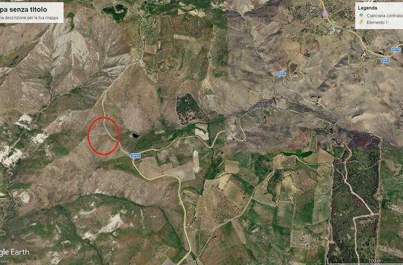 Land Of 1000 M² With Sea View In Sicily