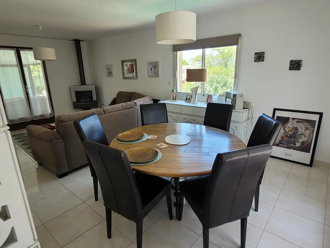 Detached House Of 163 M² In Puissalicon, France