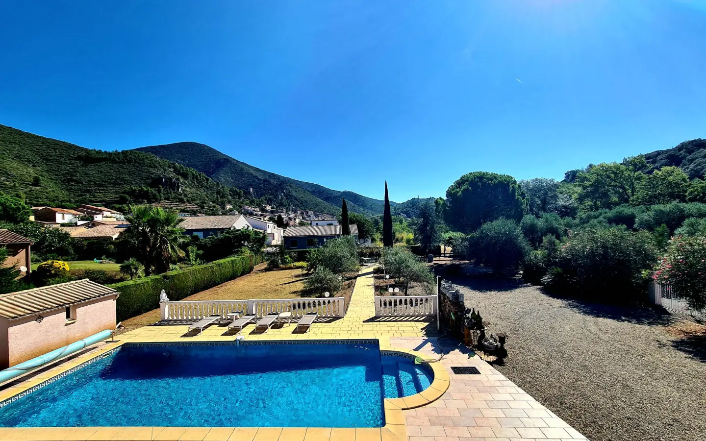 Detached House Of 248 M² In Cessenon Sur Orb, France