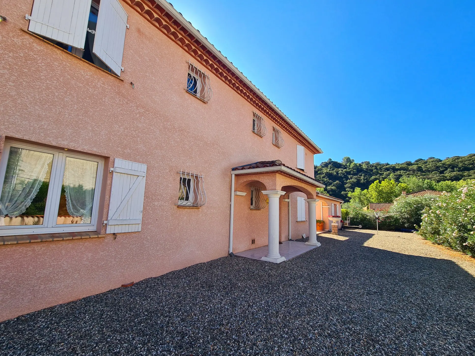 Detached House Of 248 M² In Cessenon Sur Orb, France