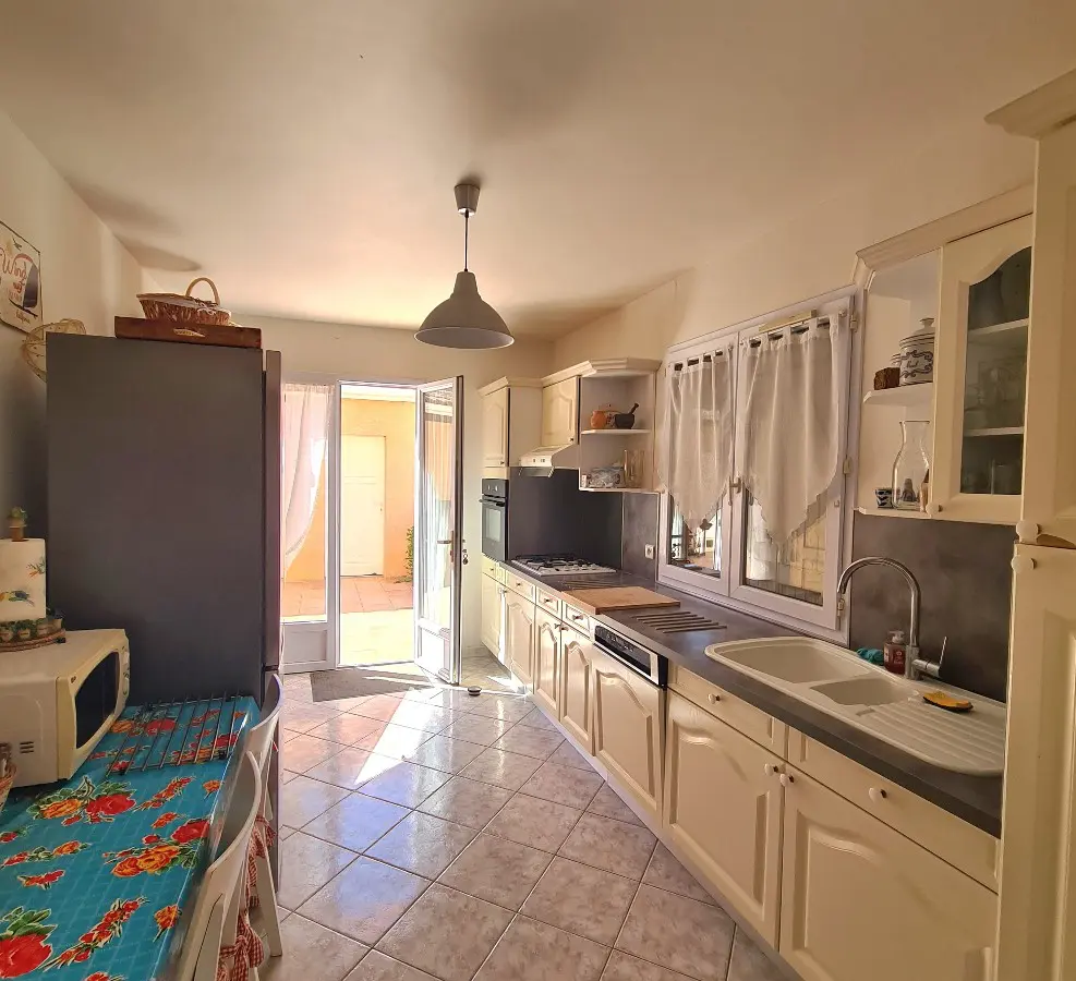 Detached House Of 248 M² In Cessenon Sur Orb, France
