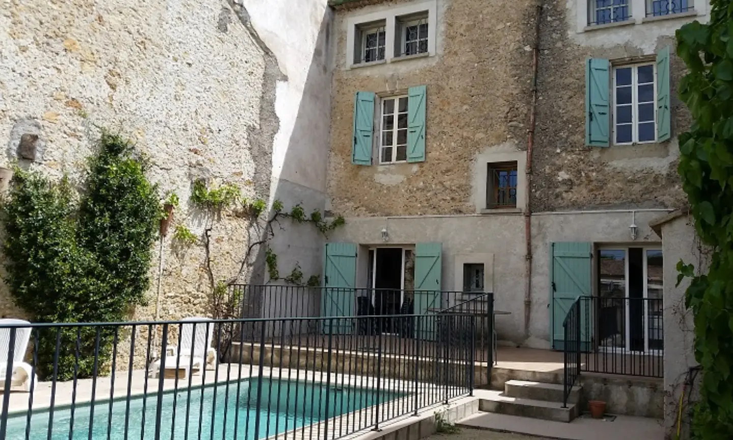 House Of 235 M² In Autignac