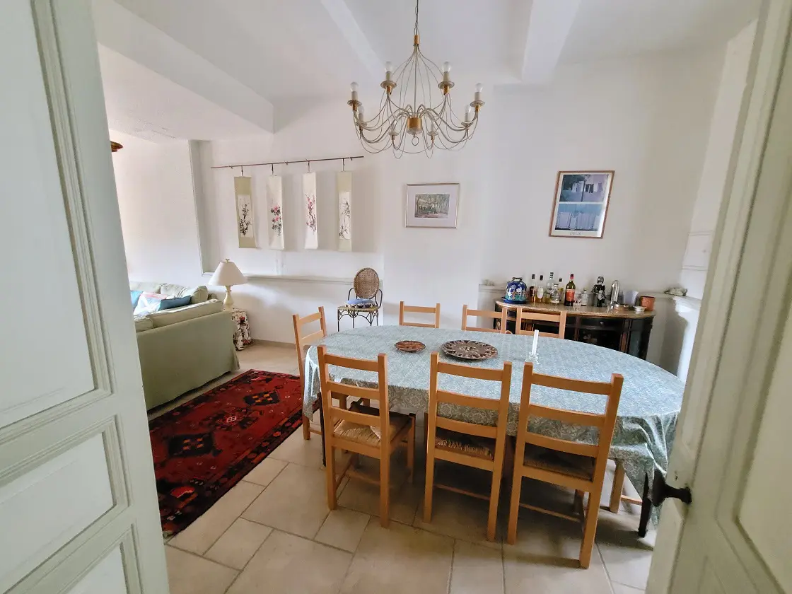 House Of 235 M² In Autignac