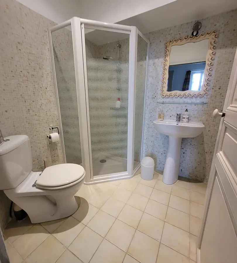House Of 235 M² In Autignac