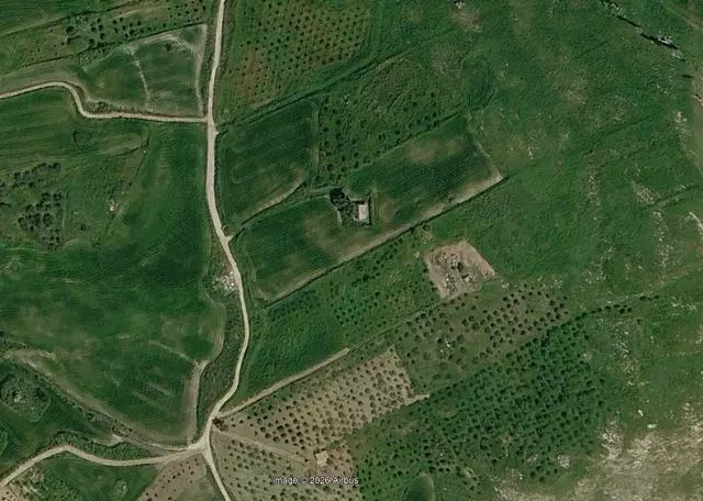 Land With 2 Storerooms In Sicily – Lurdichella