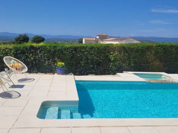 Detached House Of 180 M² In Thezan Les Beziers