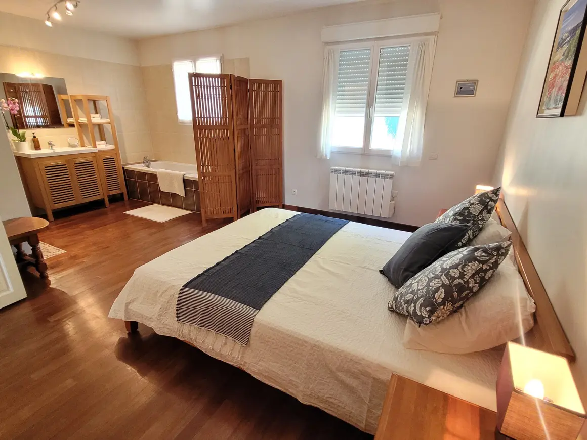 Detached House Of 180 M² In Thezan Les Beziers