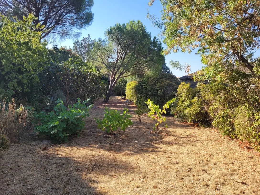 House Of 170 M² In Vailhan