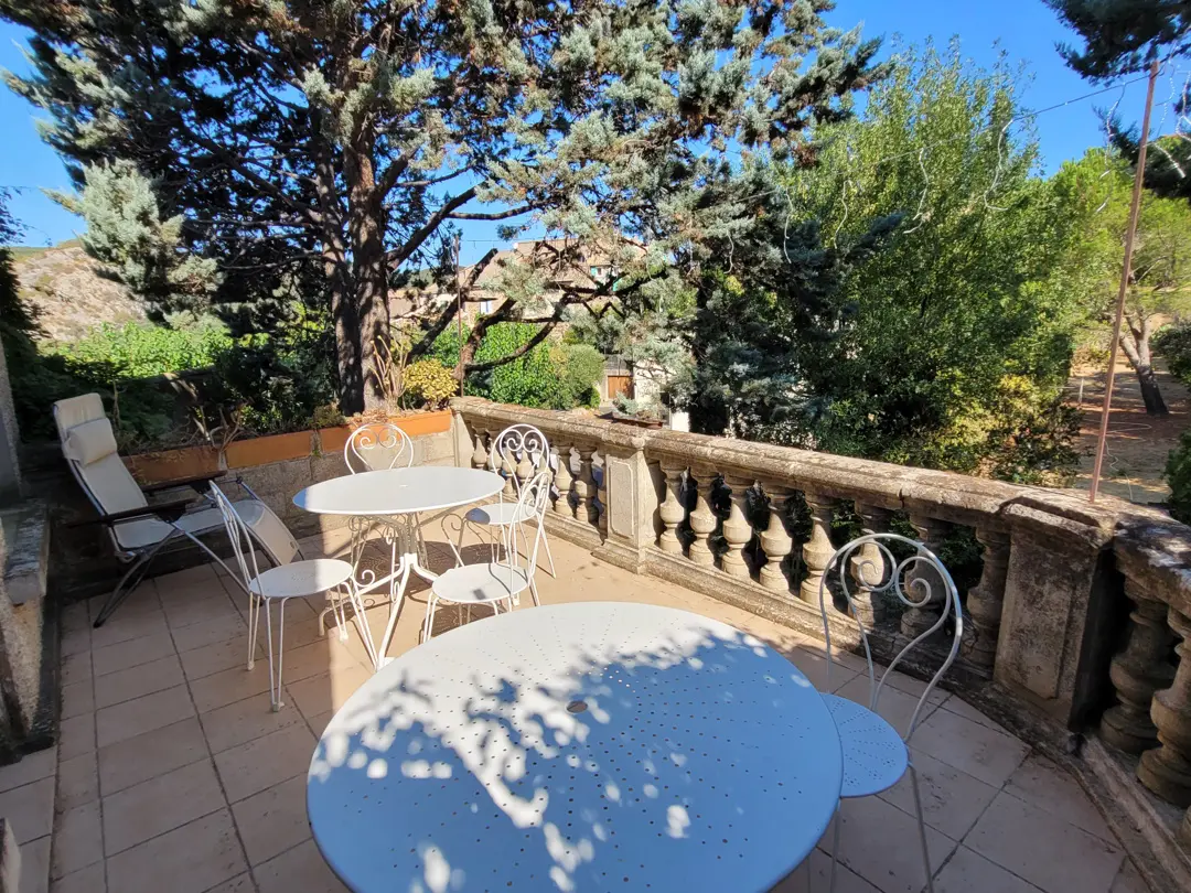 House Of 170 M² In Vailhan