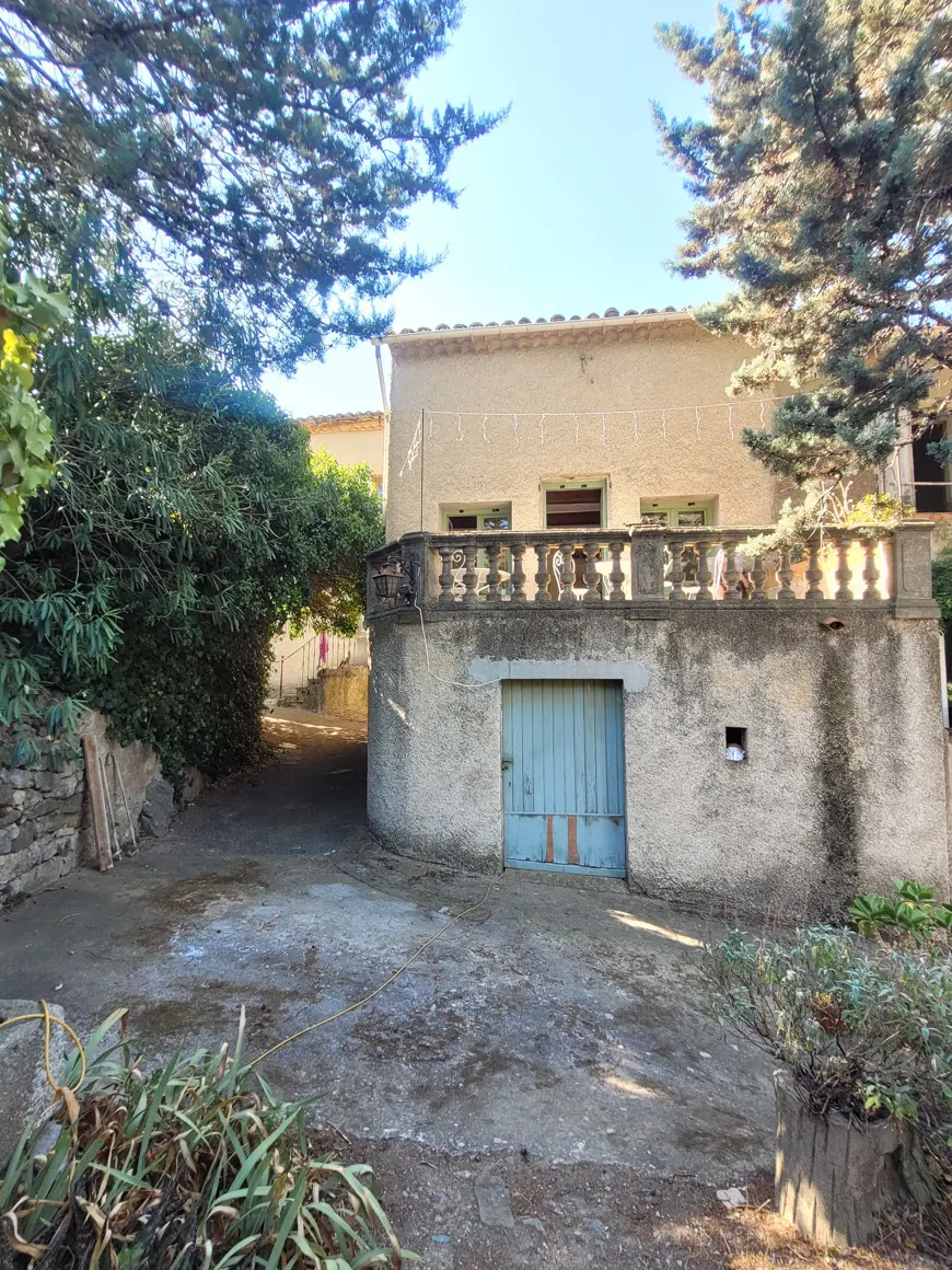 House Of 170 M² In Vailhan