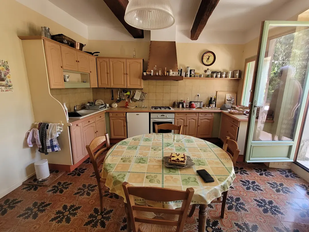 House Of 170 M² In Vailhan