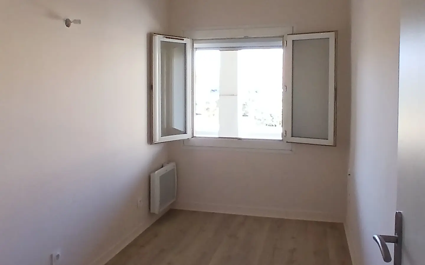 Apartment Of 45 M² In Valras Plage