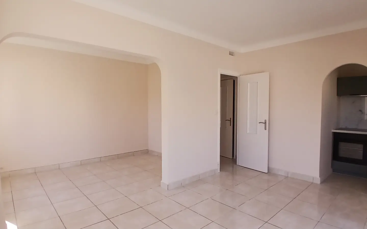 Apartment Of 45 M² In Valras Plage