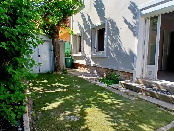 2-bedroom Apartment In Valras Plage, France (44 M²)