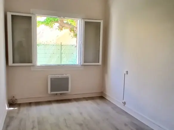 2-bedroom Apartment In Valras Plage, France (44 M²)