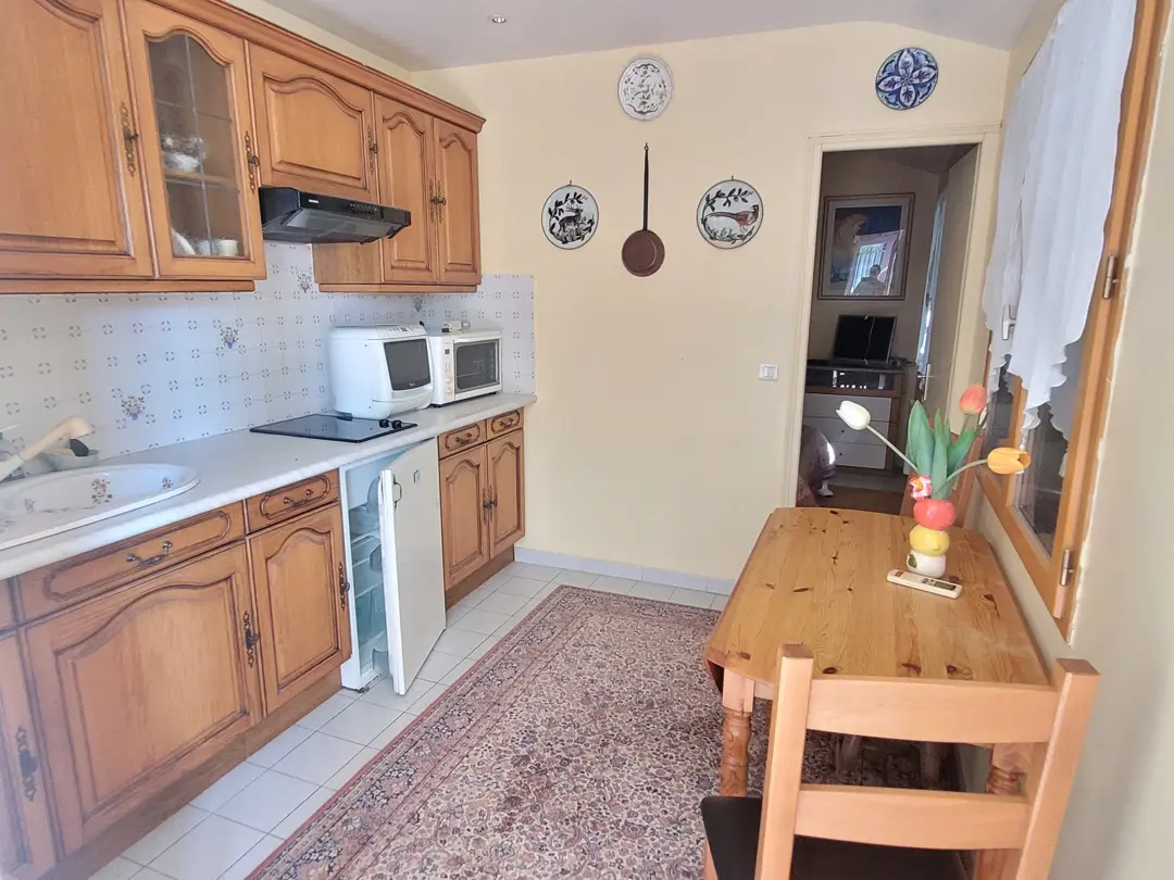 Detached House Of 251 M² In Meze, France