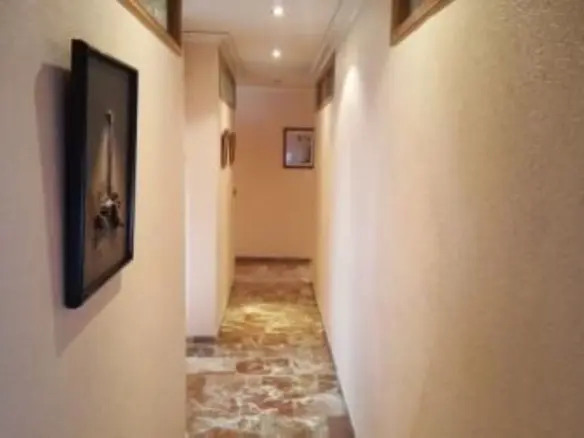 5-bedroom Flat In Elche, Spain (190 M²)