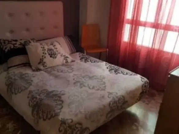 5-bedroom Flat In Elche, Spain (190 M²)