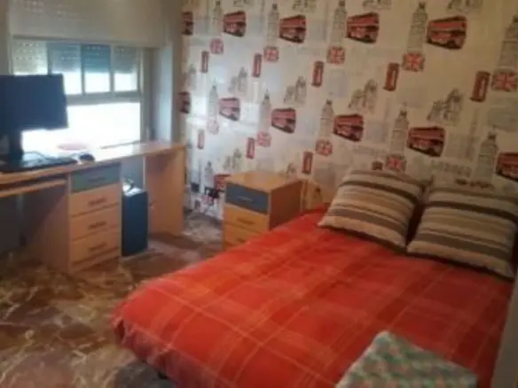 5-bedroom Flat In Elche, Spain (190 M²)