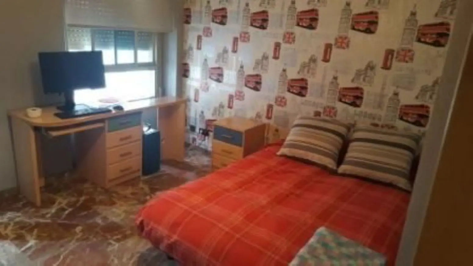 5-bedroom Flat In Elche, Spain (190 M²)