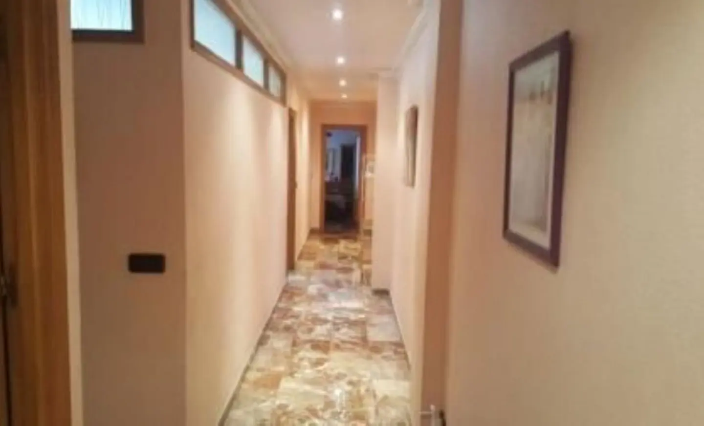 5-bedroom Flat In Elche, Spain (190 M²)