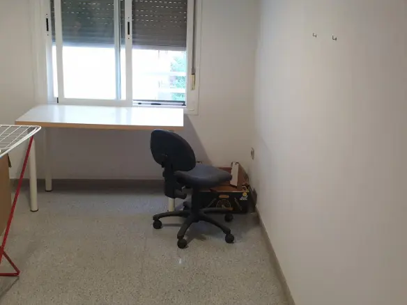 3-bedroom Flat In Elche, Spain (90 M²)