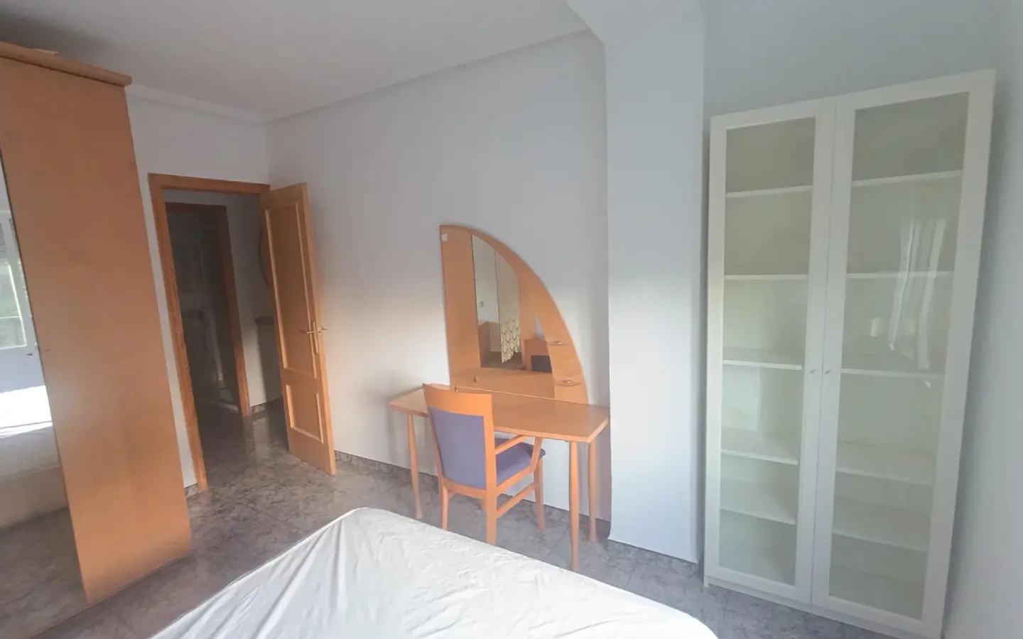 2-bedroom Flat In Elche, Spain (80 M²)