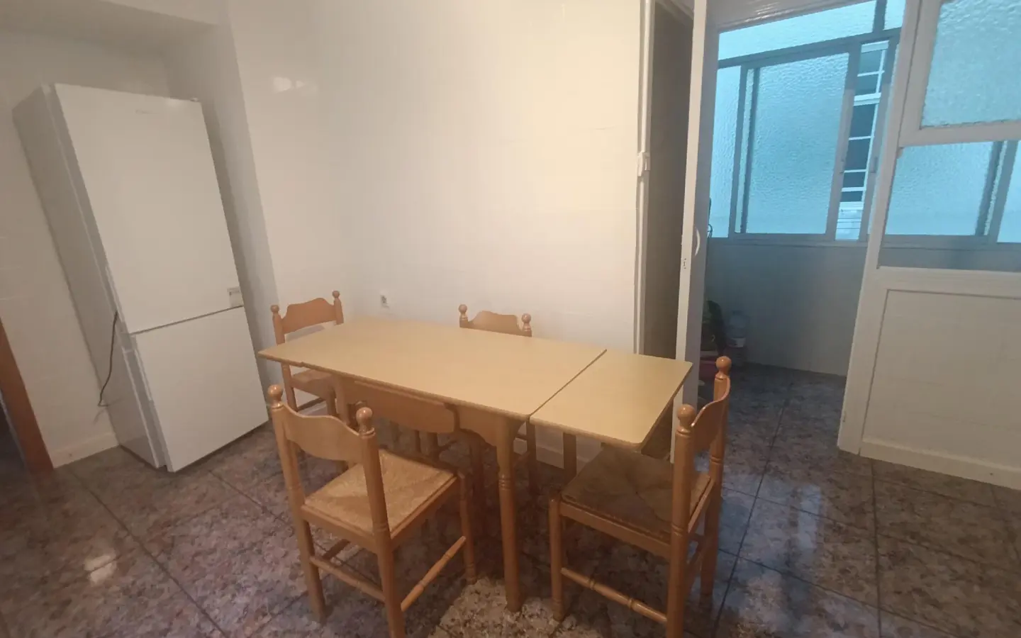 2-bedroom Flat In Elche, Spain (80 M²)
