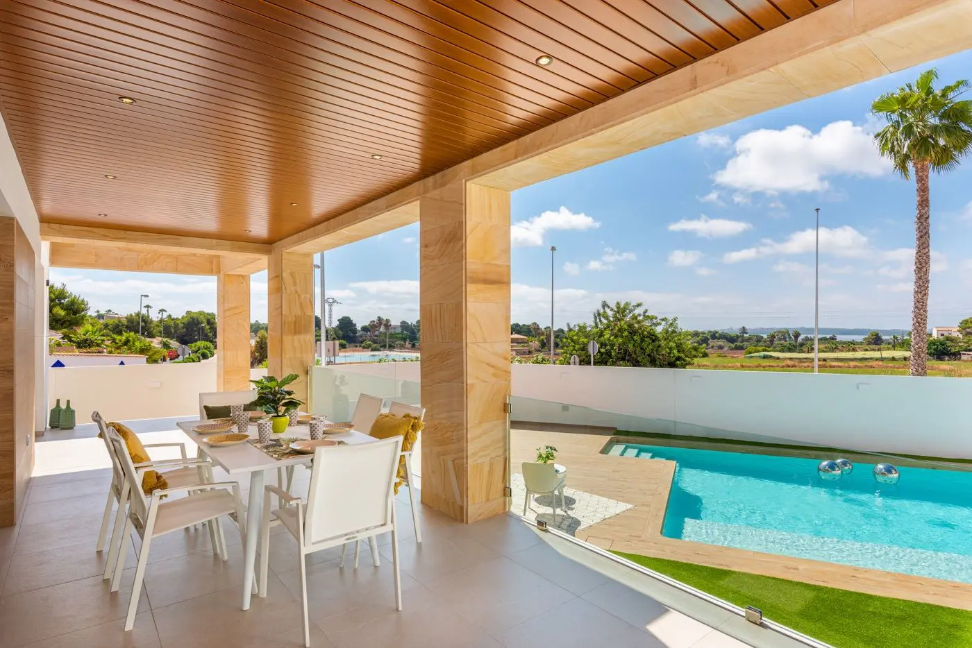 4-bedroom Villa In Rojales, Spain (244 M²)