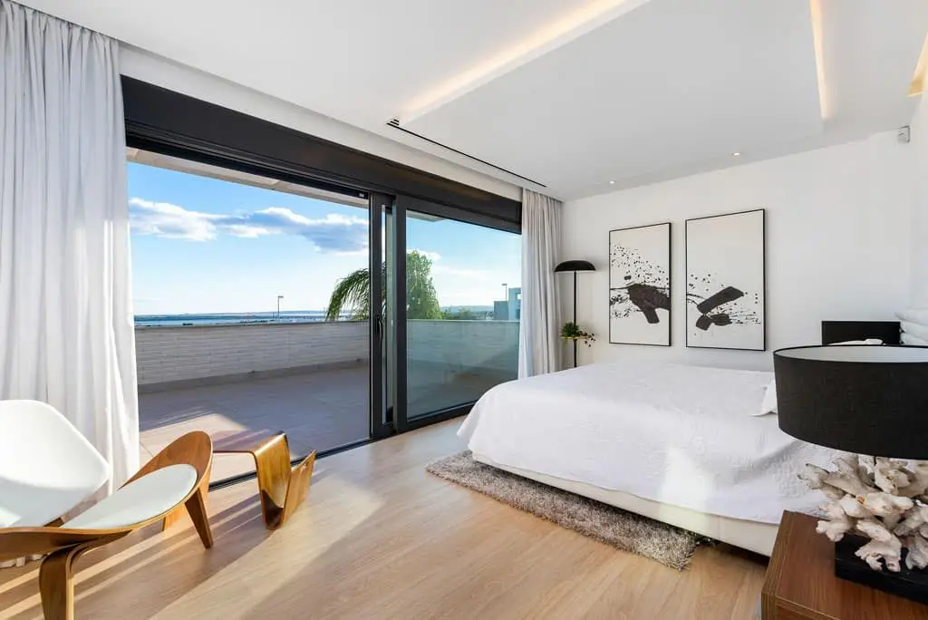 4-bedroom Villa In Rojales, Spain (244 M²)
