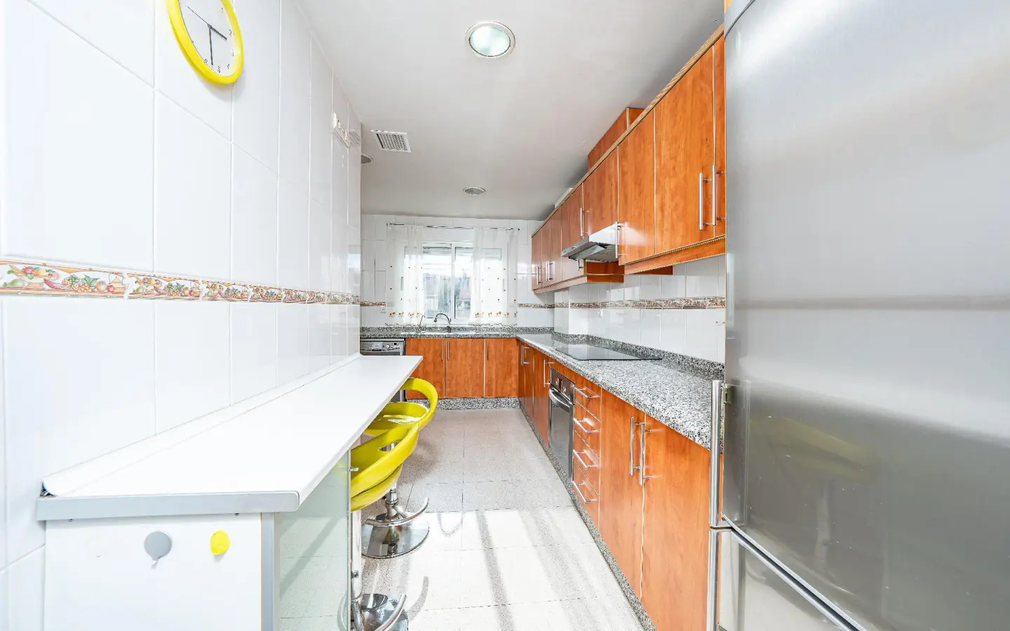 3-bedroom Penthouse In Alicante, Spain (160 M²)