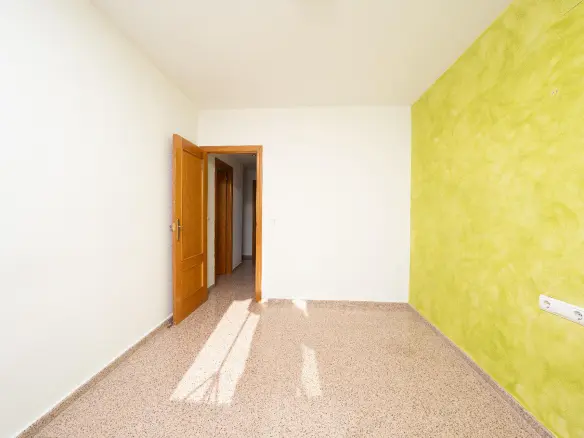 3-bedroom Penthouse In Alicante, Spain (160 M²)