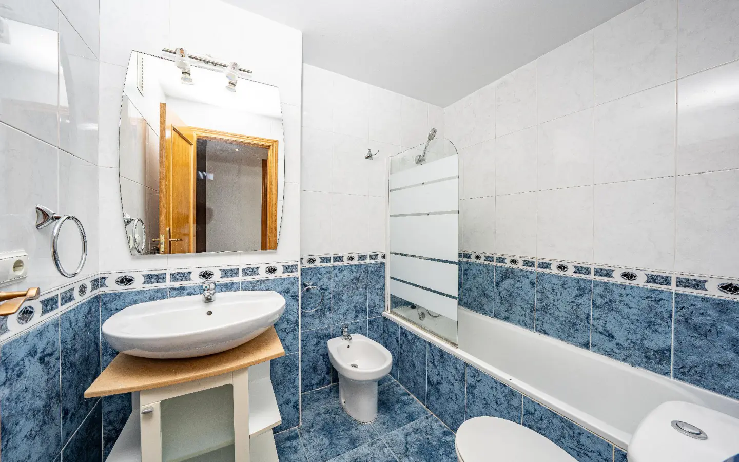 3-bedroom Penthouse In Alicante, Spain (160 M²)