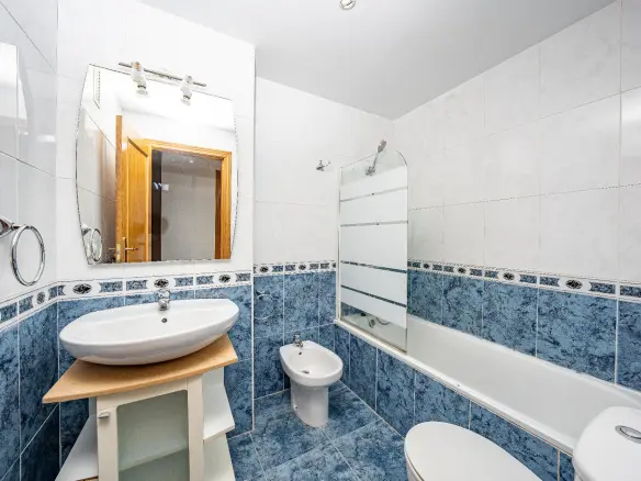3-bedroom Penthouse In Alicante, Spain (160 M²)