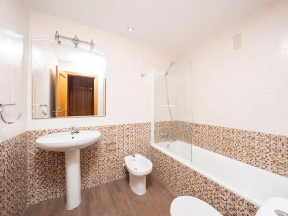3-bedroom Penthouse In Alicante, Spain (160 M²)