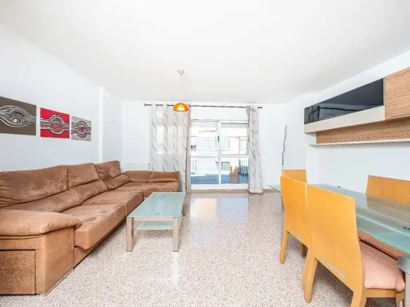 3-bedroom Penthouse In Alicante, Spain (160 M²)