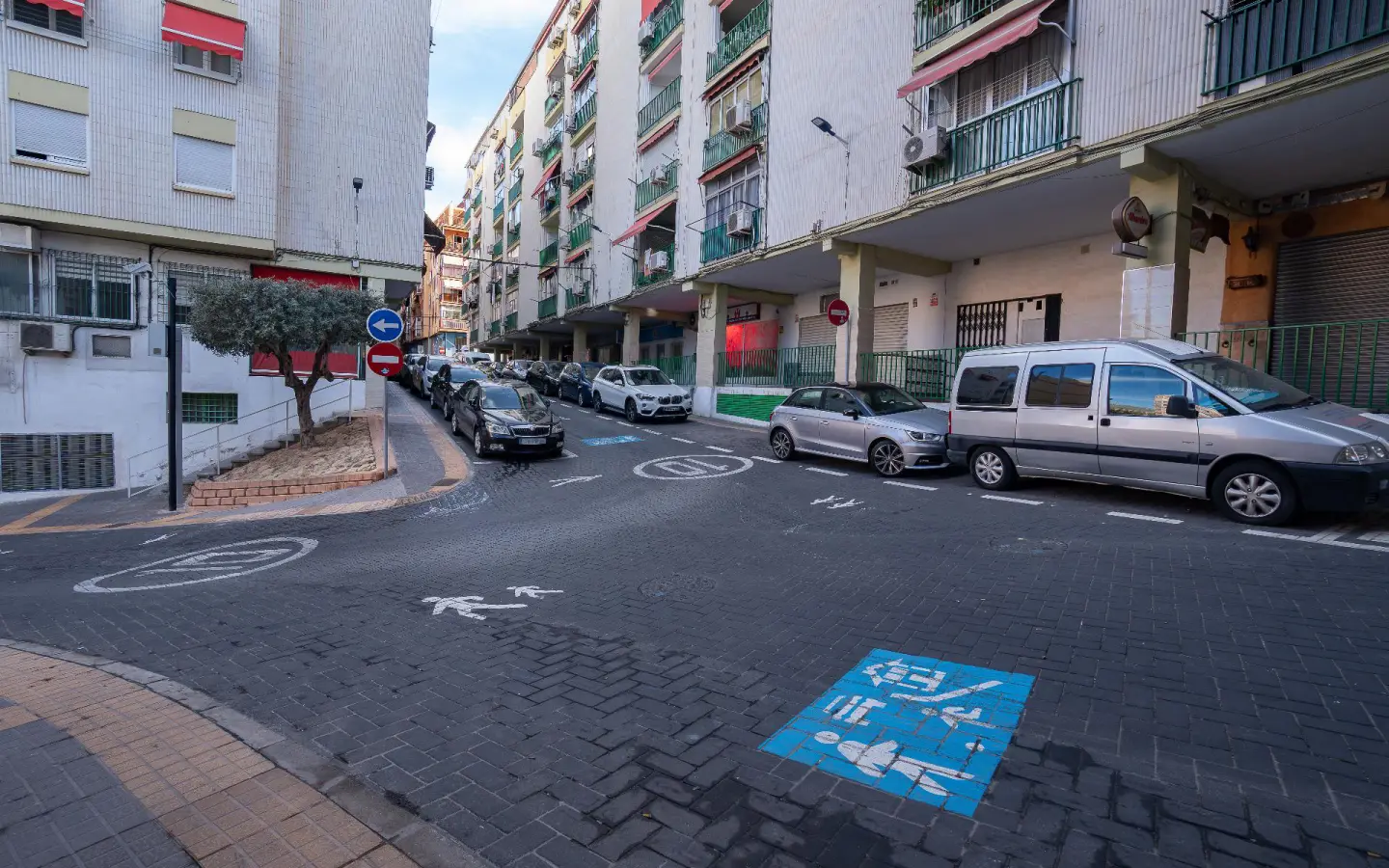 Warehouse In Benidorm, Spain (116 M²)