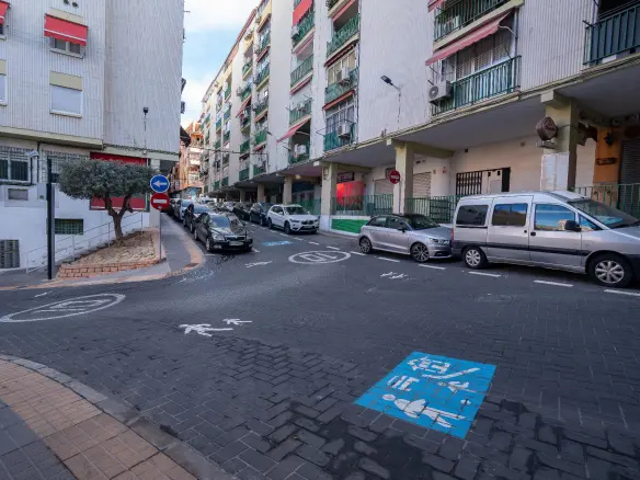 Warehouse In Benidorm, Spain (116 M²)