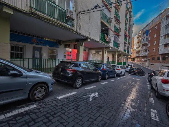 Warehouse In Benidorm, Spain (116 M²)