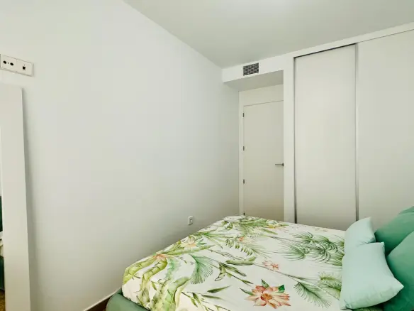 2-bedroom Apartment In Villajoyosa, Spain (138 M²)