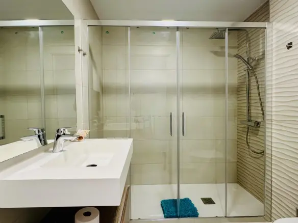 2-bedroom Apartment In Villajoyosa, Spain (138 M²)