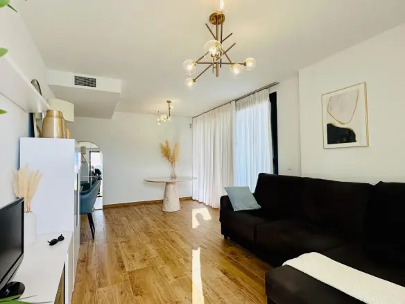 2-bedroom Apartment In Villajoyosa, Spain (138 M²)