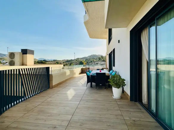2-bedroom Apartment In Villajoyosa, Spain (138 M²)