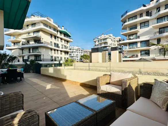 2-bedroom Apartment In Villajoyosa, Spain (138 M²)