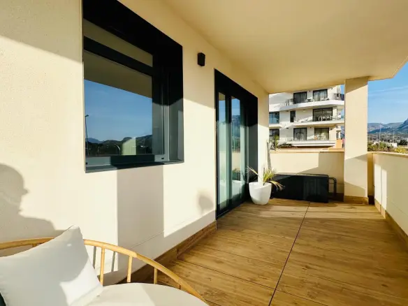 2-bedroom Apartment In Villajoyosa, Spain (138 M²)