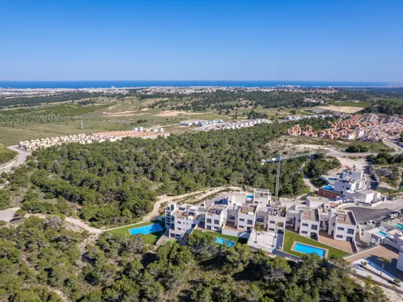 3-bedroom Bungalow In San Miguel De Salinas, Spain (169 M²)