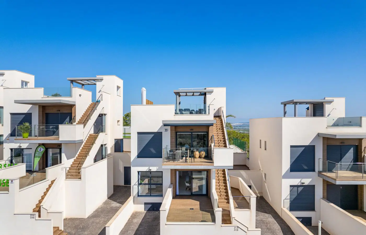 3-bedroom Bungalow In San Miguel De Salinas, Spain (169 M²)
