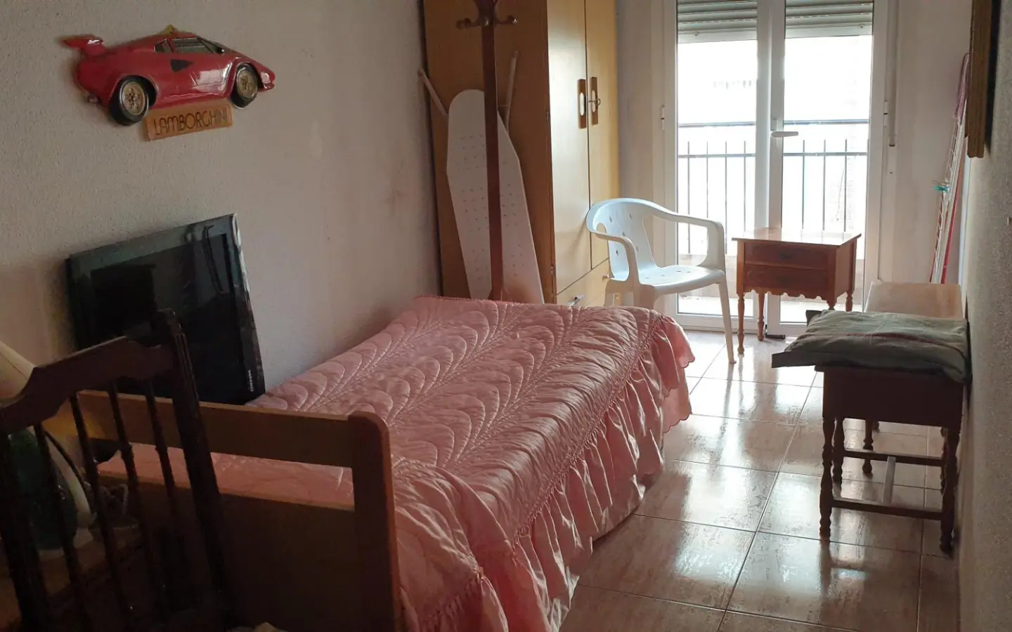 3-bedroom Flat In Elche, Spain (84 M²)