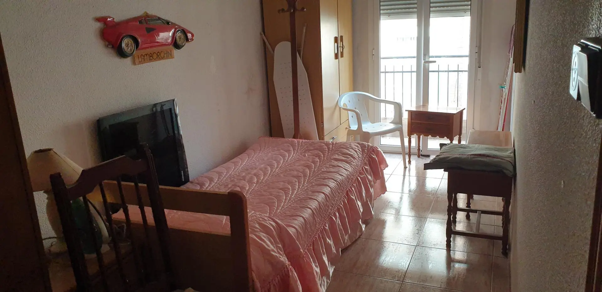 3-bedroom Flat In Elche, Spain (84 M²)