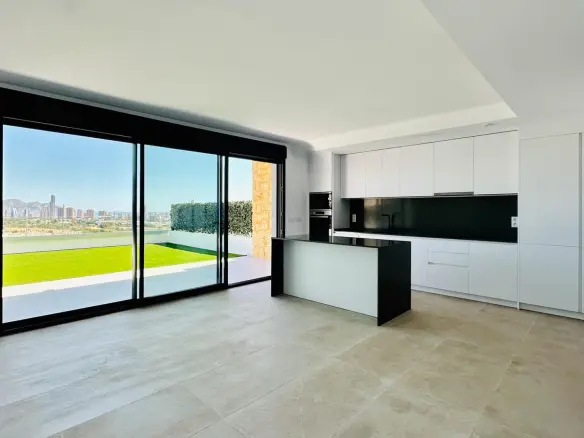 2-bedroom Apartment In Finestrat, Spain (166 M²)